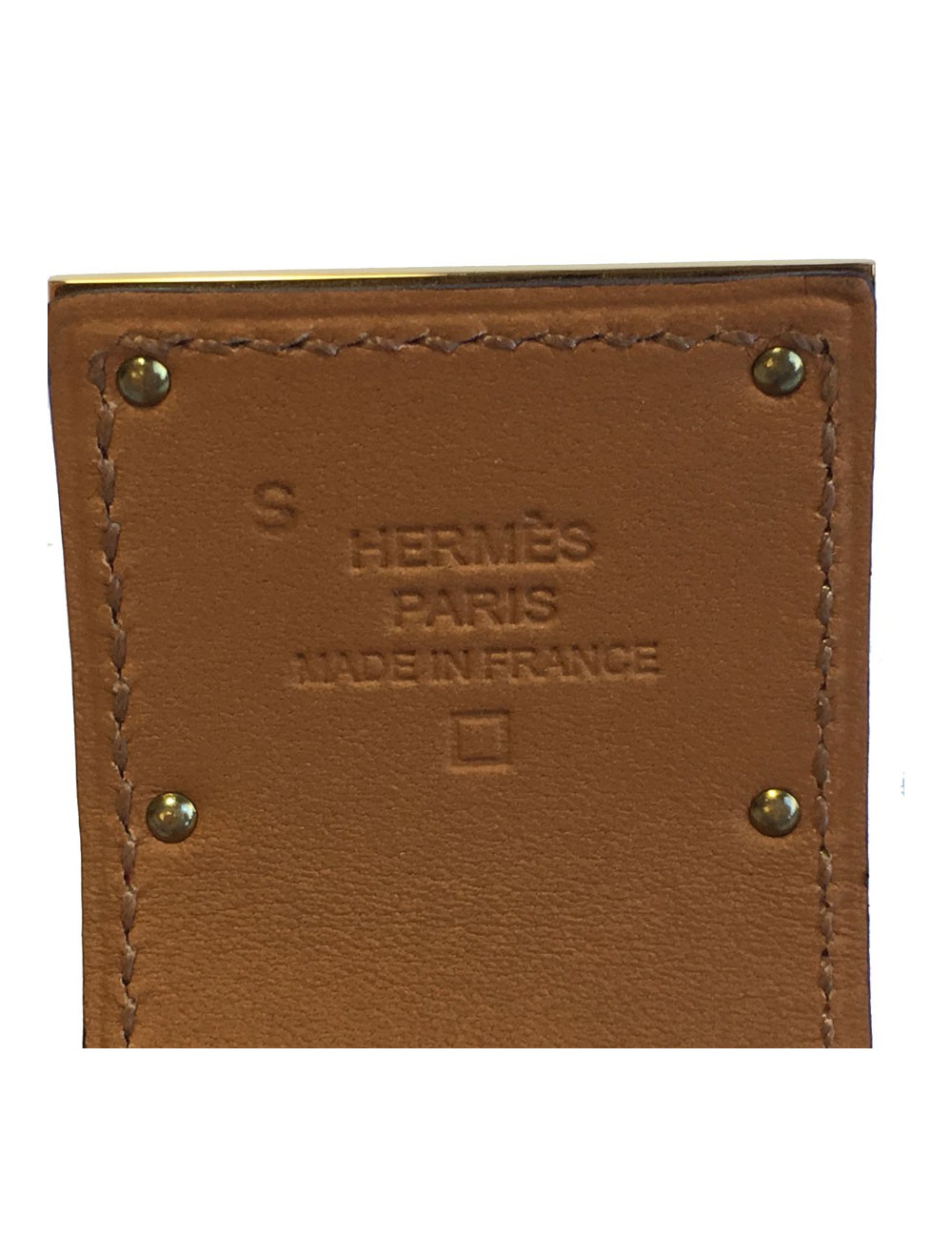 Manchette HERMES "Kelly dog" en alligator couleur géranium