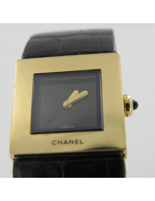Montre "La Matelassée" CHANEL