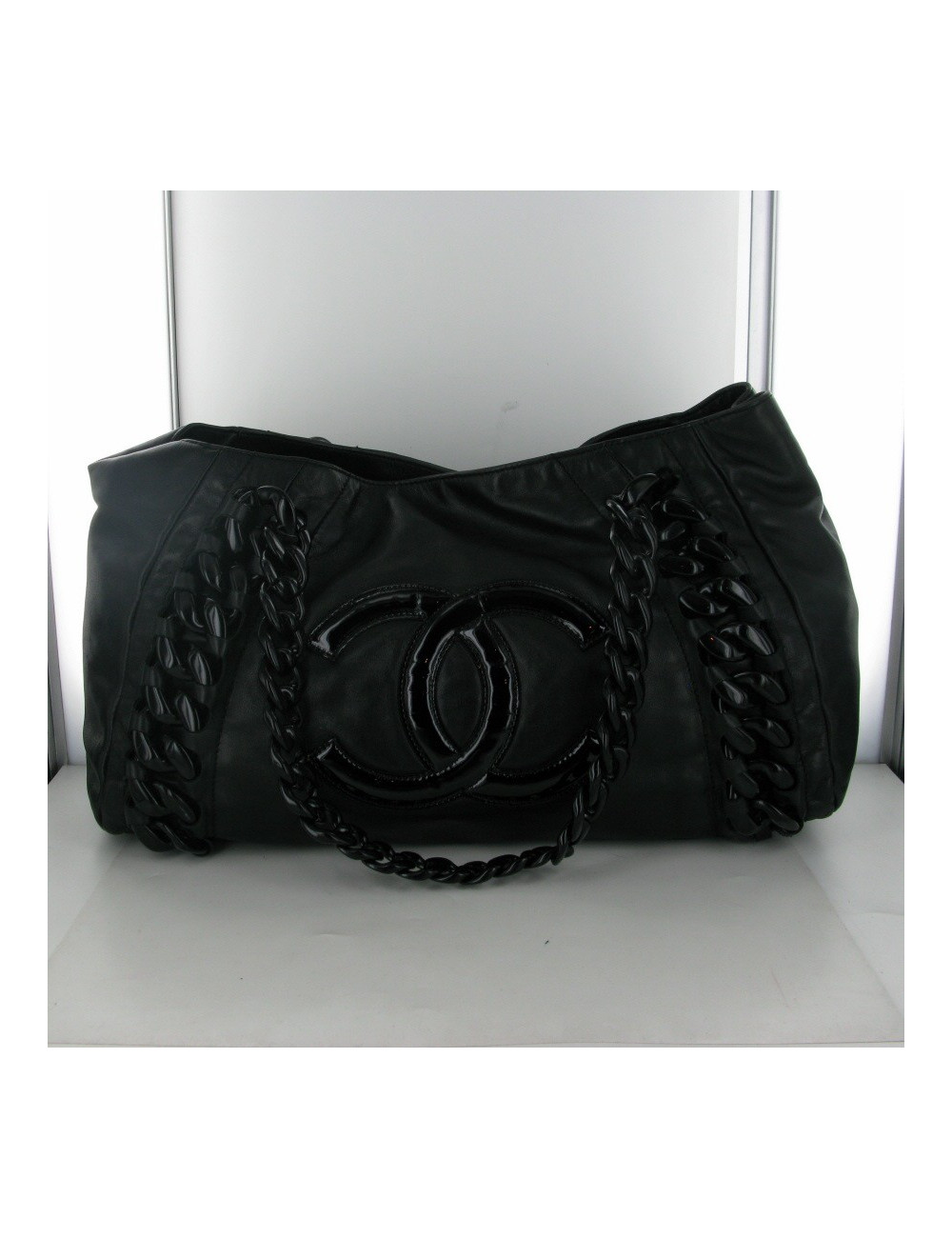 Sac cabas cuir noir CHANEL
