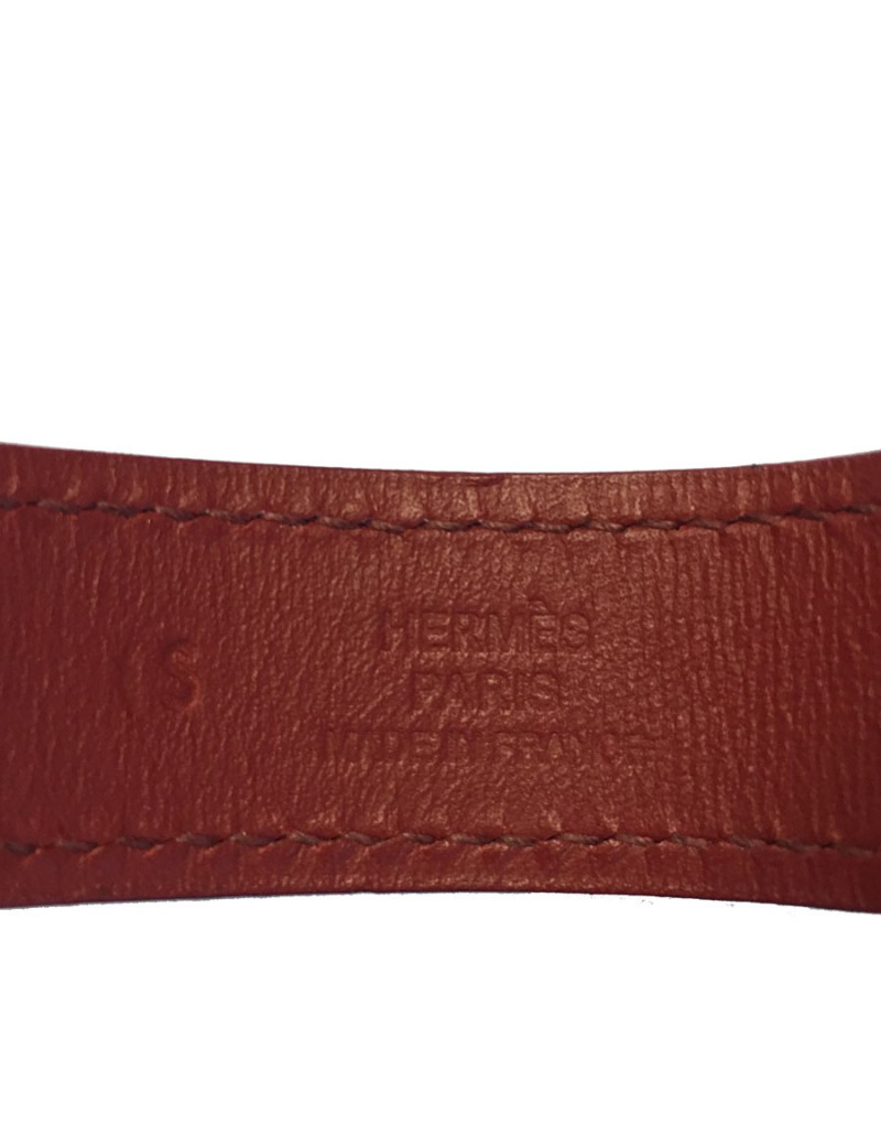 Bracelet HERMES en cuir rouge bijouterie argentée