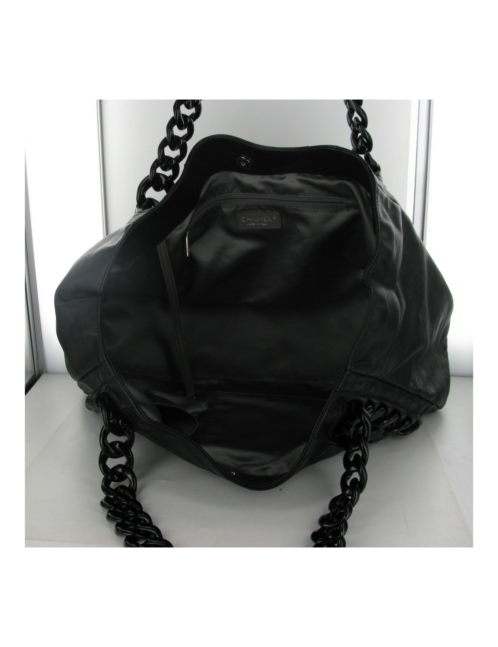 Sac cabas cuir noir CHANEL