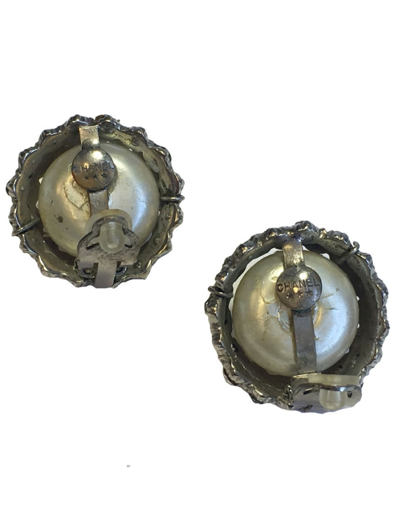 Clips CHANEL Vintage Pearl Pearl Earrings