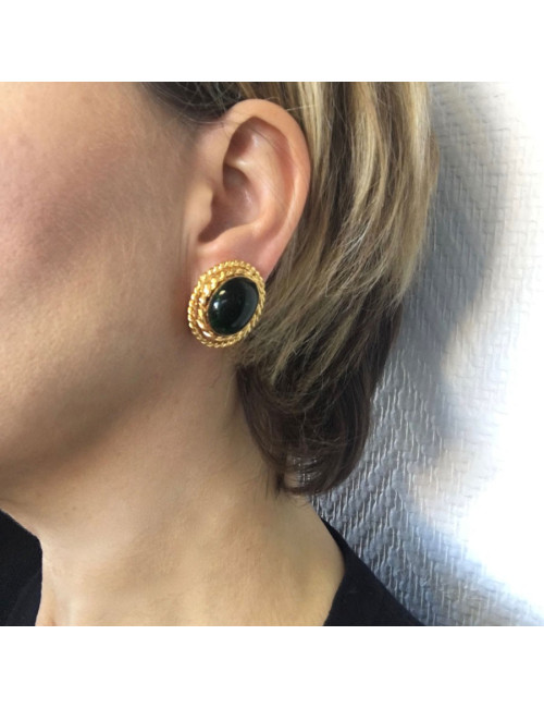 Boucles d'oreille clips CHANEL cabochon vert Vintage