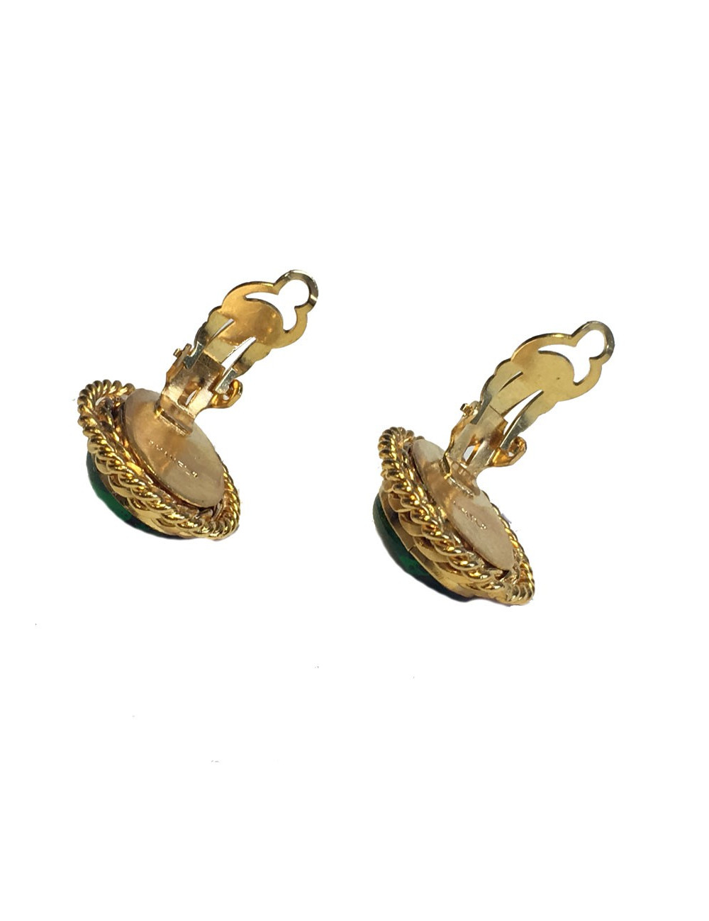 Boucles d'oreille clips CHANEL cabochon vert Vintage