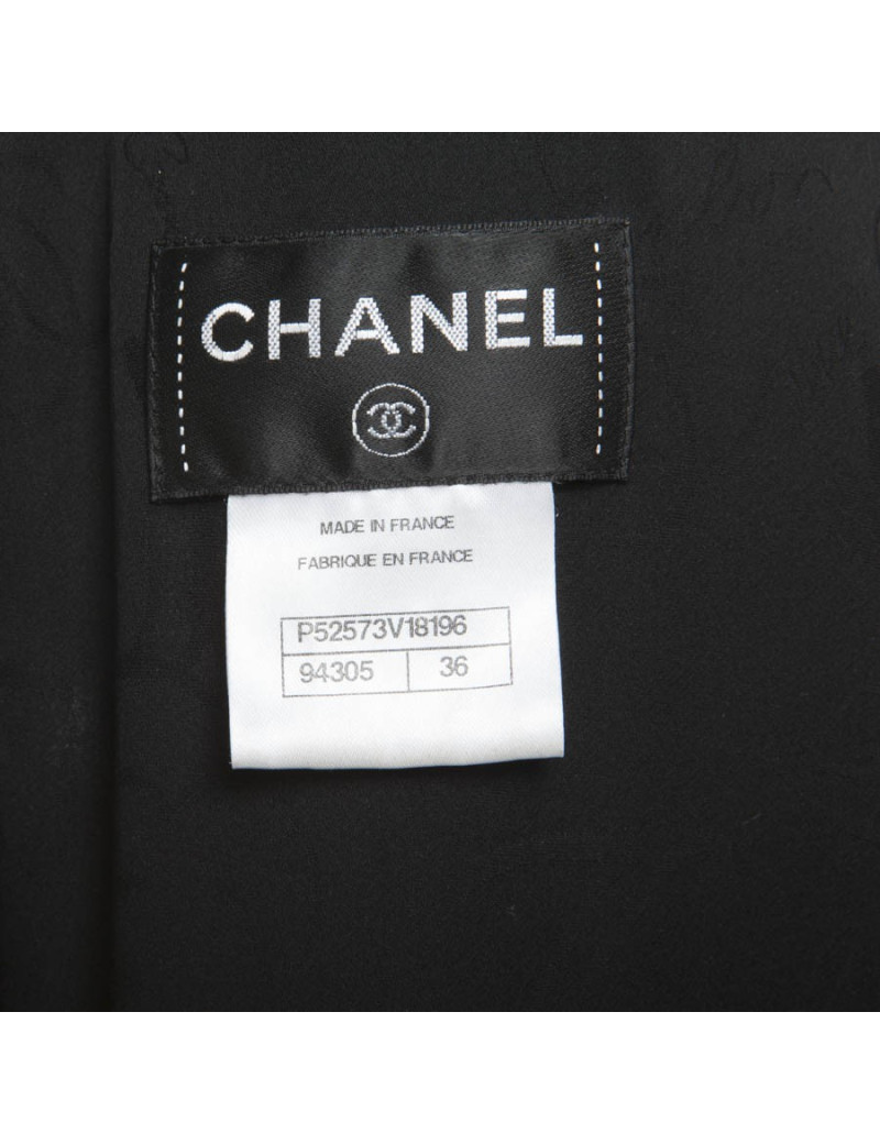 Robe CHANEL T 36 laine noire