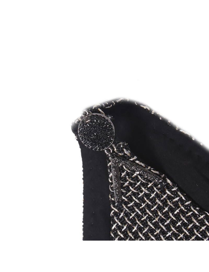 Robe CHANEL T 34 fils lamés argent et noir 