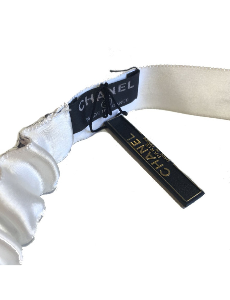 Serre-tête CHANEL en satin ivoire et résille noire
