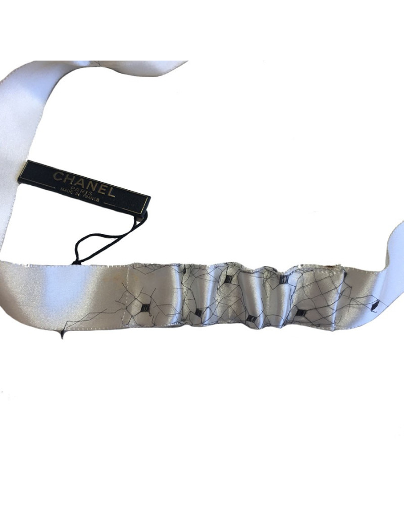 Headband CHANEL ivory satin and black FishNet