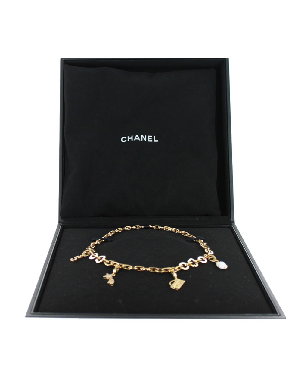 Collier CHANEL en or jaune et charms 