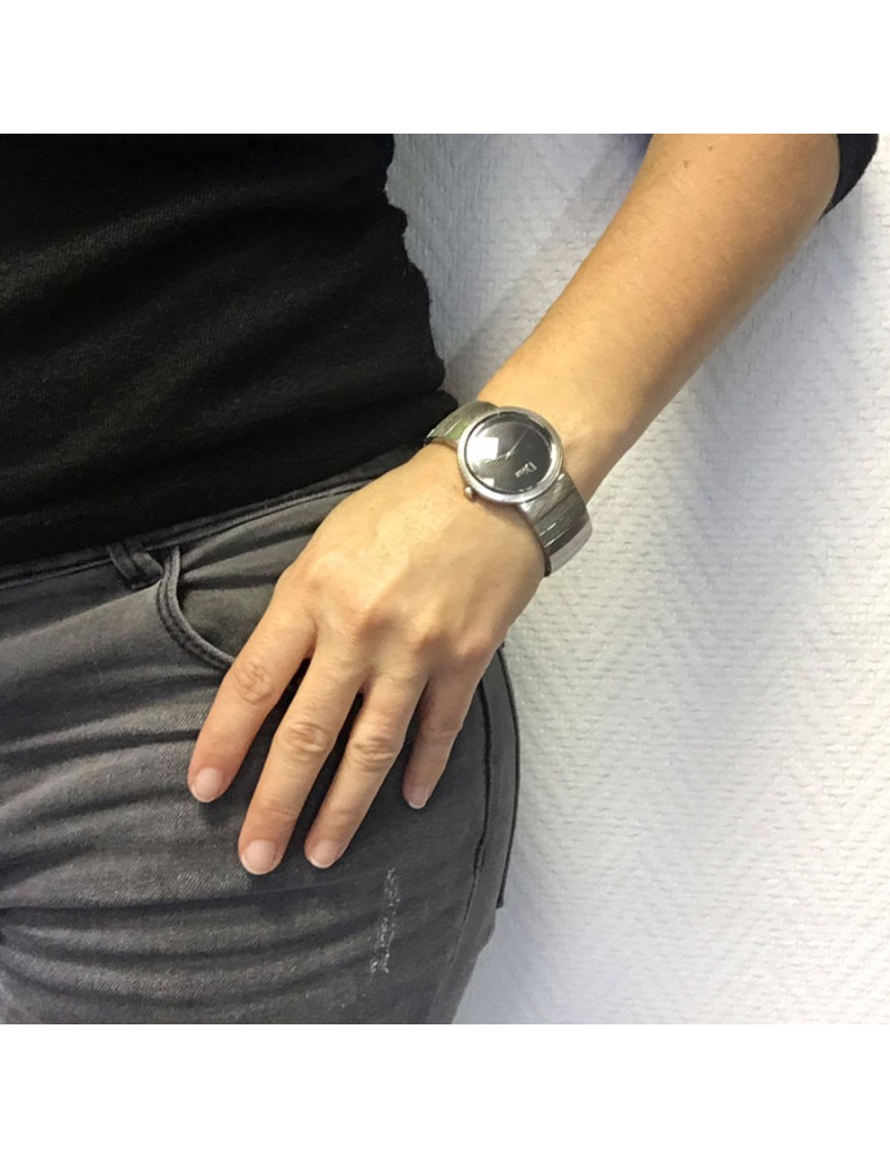 Montre DIOR La D de DIOR en acier argenté