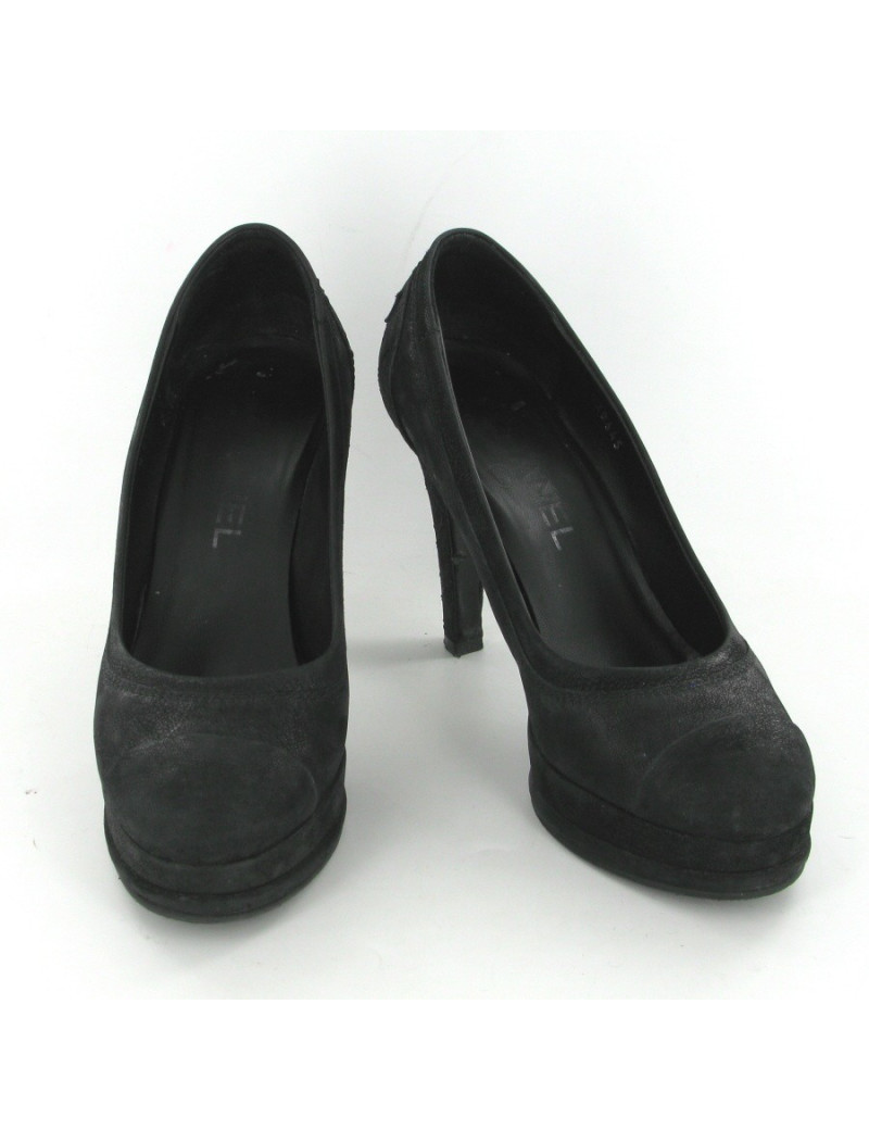 Escarpins cuir noir mâte T37 CHANEL