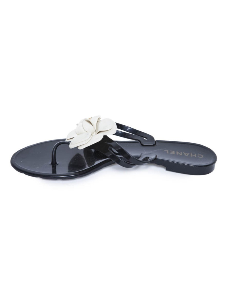 Mules CHANEL T 39 camélia