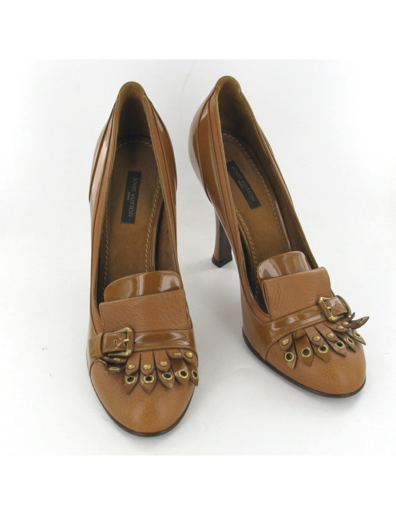 Escarpins cuir et cuir vernis T39 LOUIS VUITTON