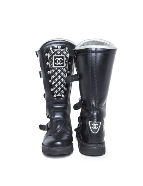 Bottes motarde CHANEL cuir noir T 39