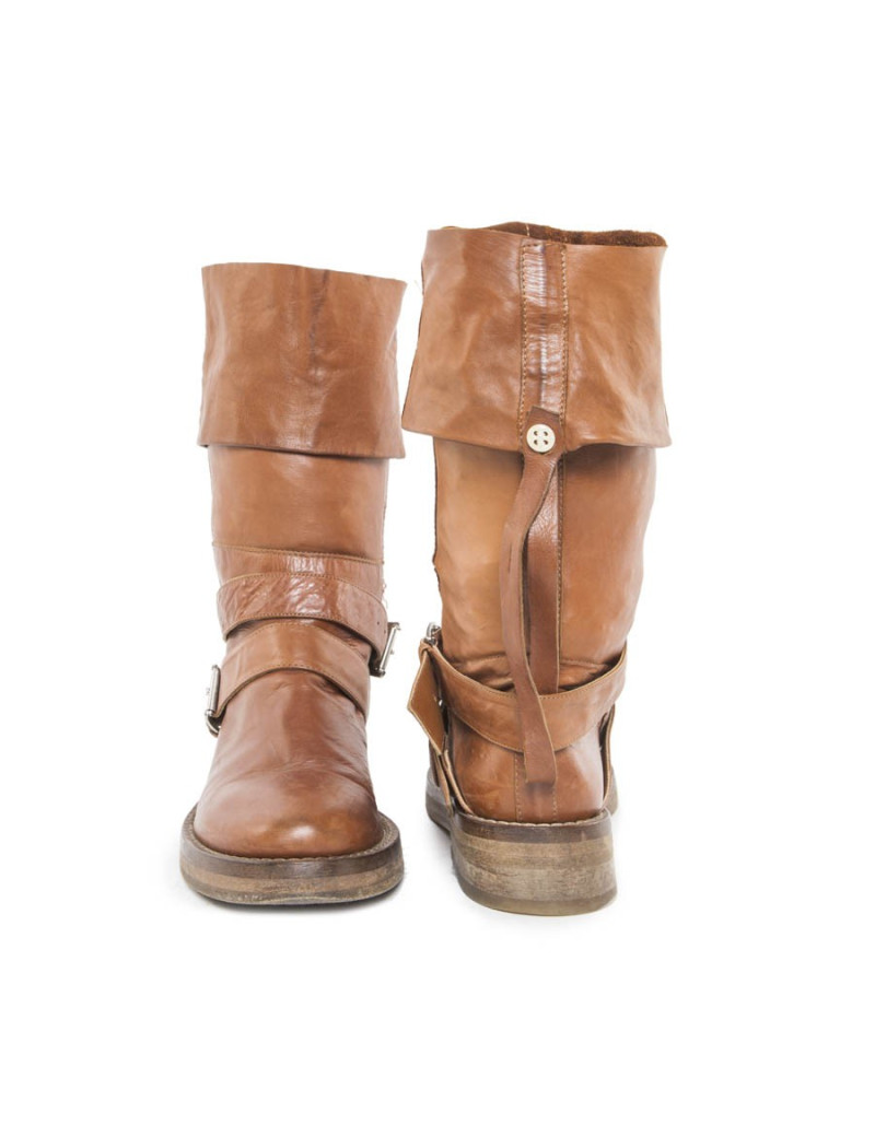Bottes MIU MIU cuir d'agneau lisse camel 