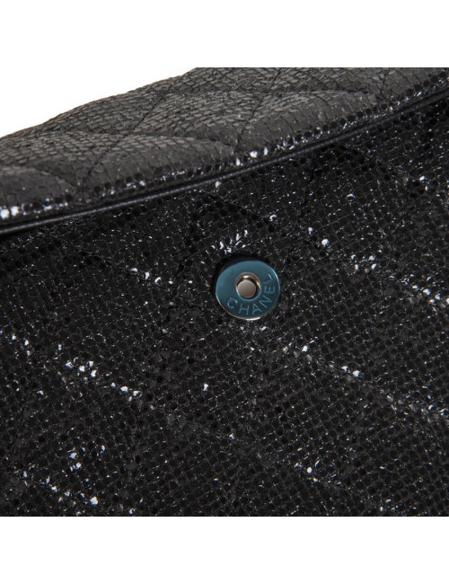 CHANEL evening bag in quilted laminated leather