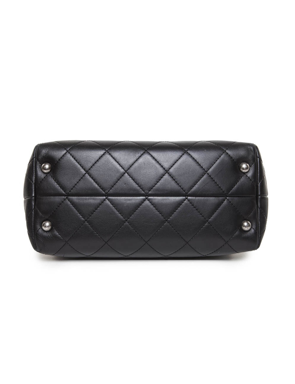 Sac cabas CHANEL cuir matelassé noir