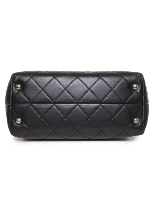 CHANEL black quilted leather tote bag