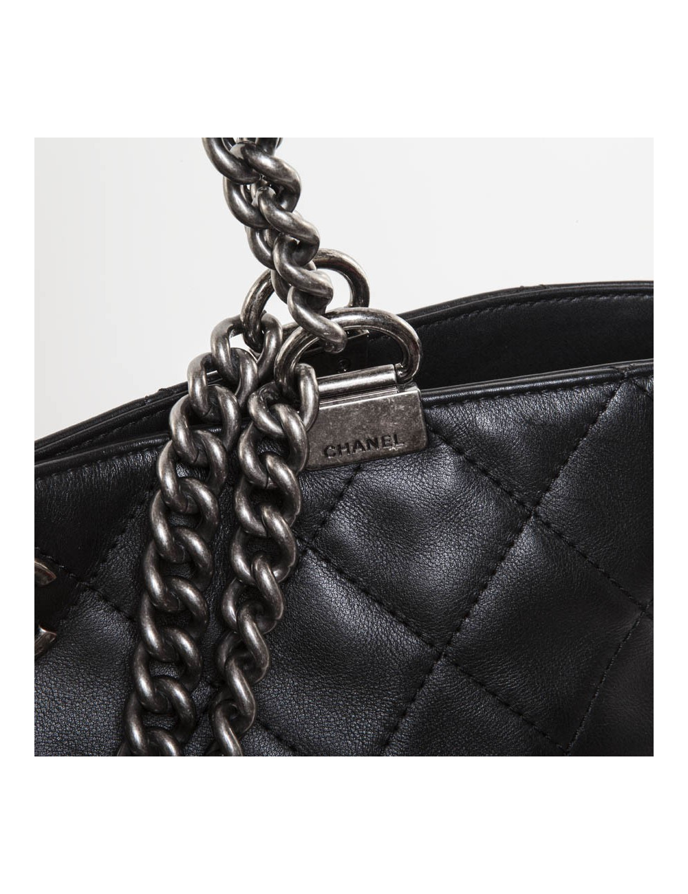 CHANEL black quilted leather tote bag