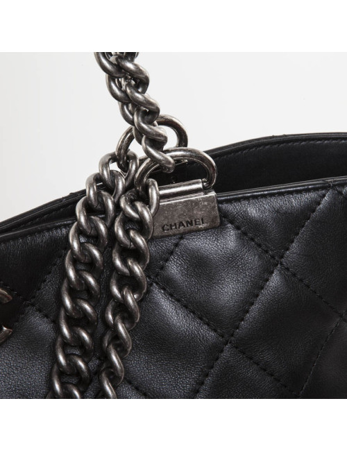 CHANEL black quilted leather tote bag
