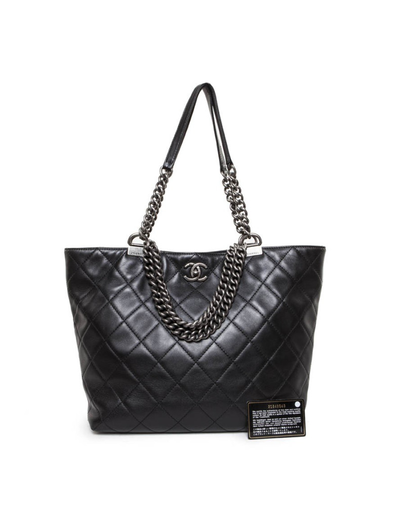CHANEL black quilted leather tote bag