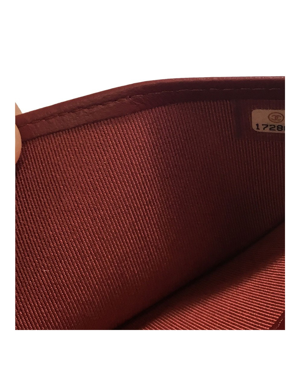 Portefeuille CHANEL en cuir matelassé rouge