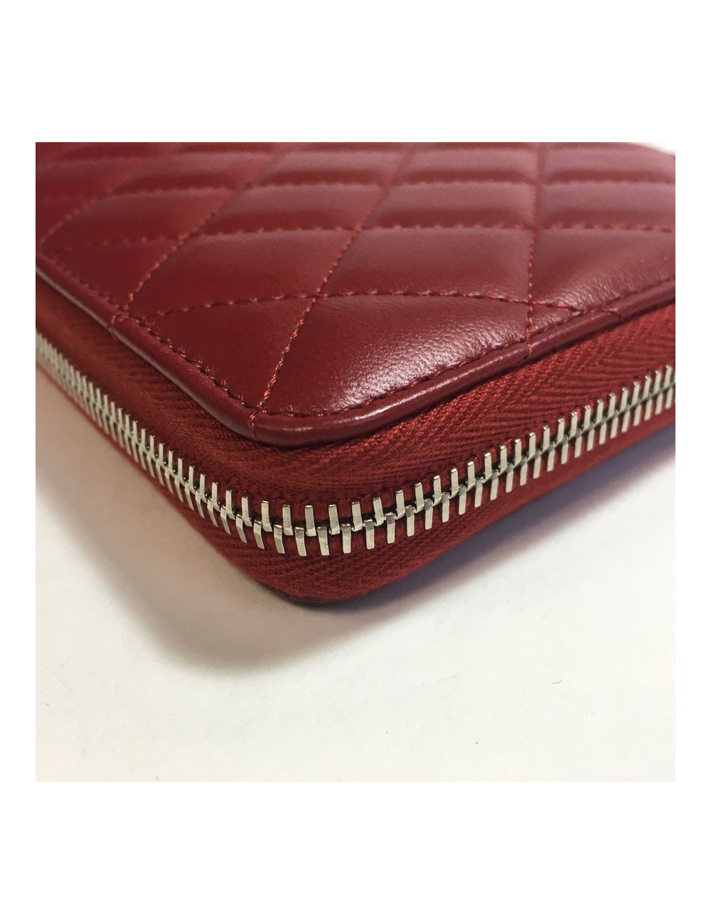 Compagnon CHANEL cuir matelassé rouge