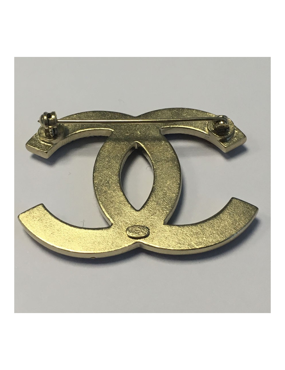 Broche CC CHANEL tweed écossais "Paris Edimbourg"