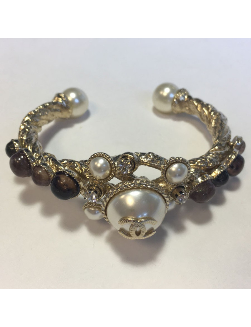 Bracelet CHANEL pâte de verre et perles nacrées