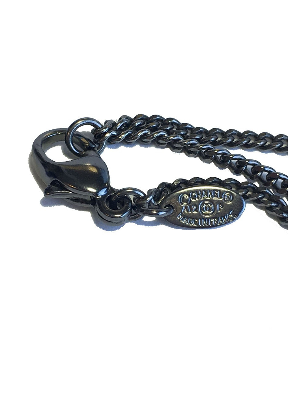 Collier CHANEL CC en ruthenium et strass