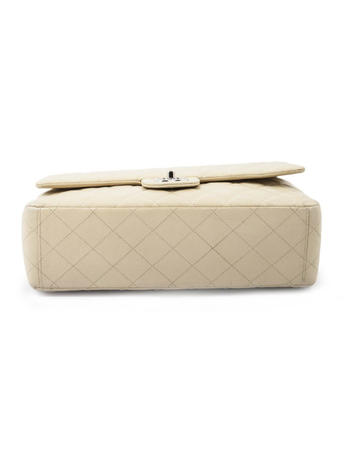 Maxi jumbo CHANEL matelassé beige