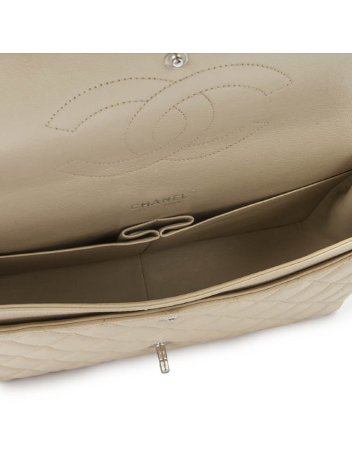 Maxi jumbo CHANEL matelassé beige