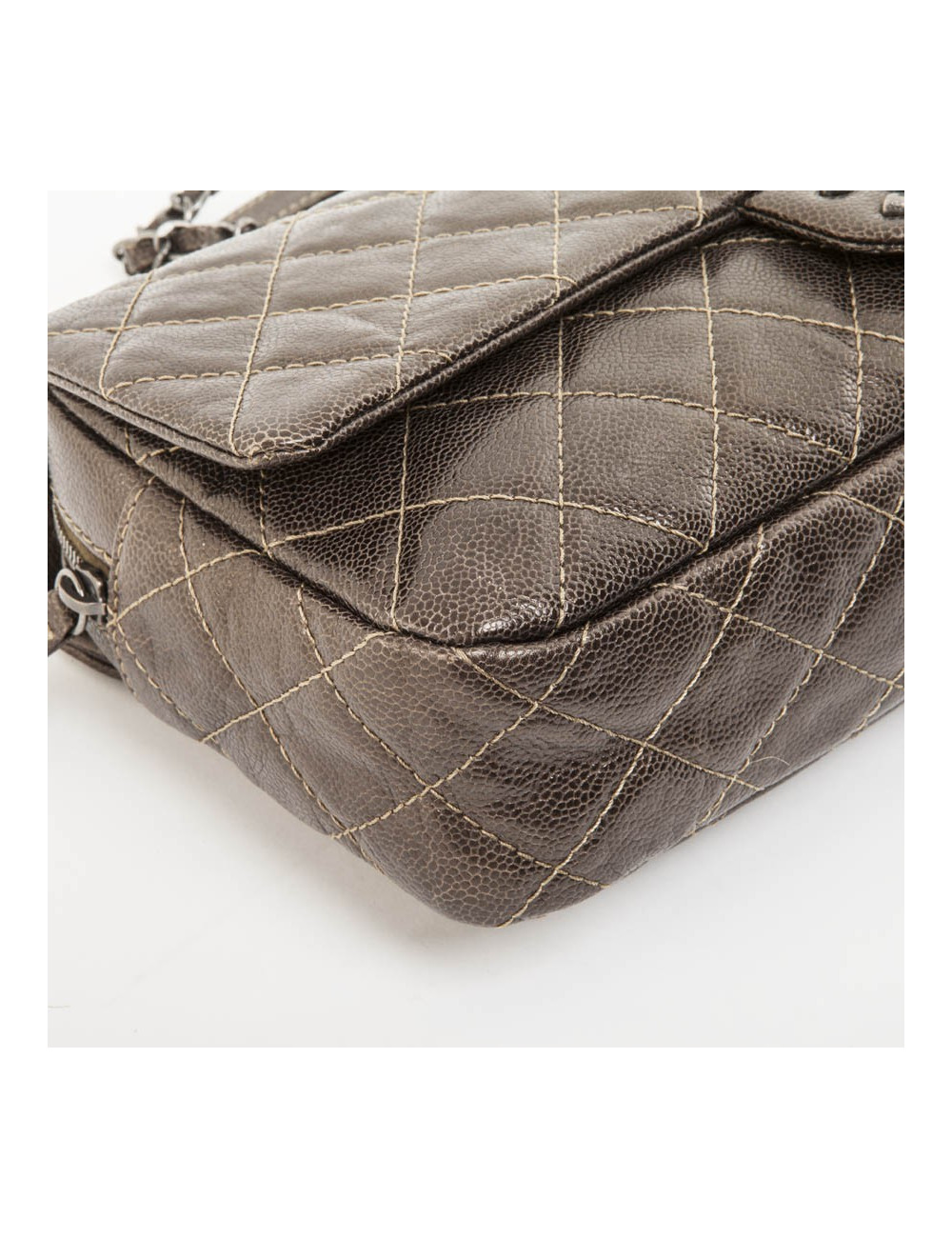 CHANEL flap bag in coppered quilted leather