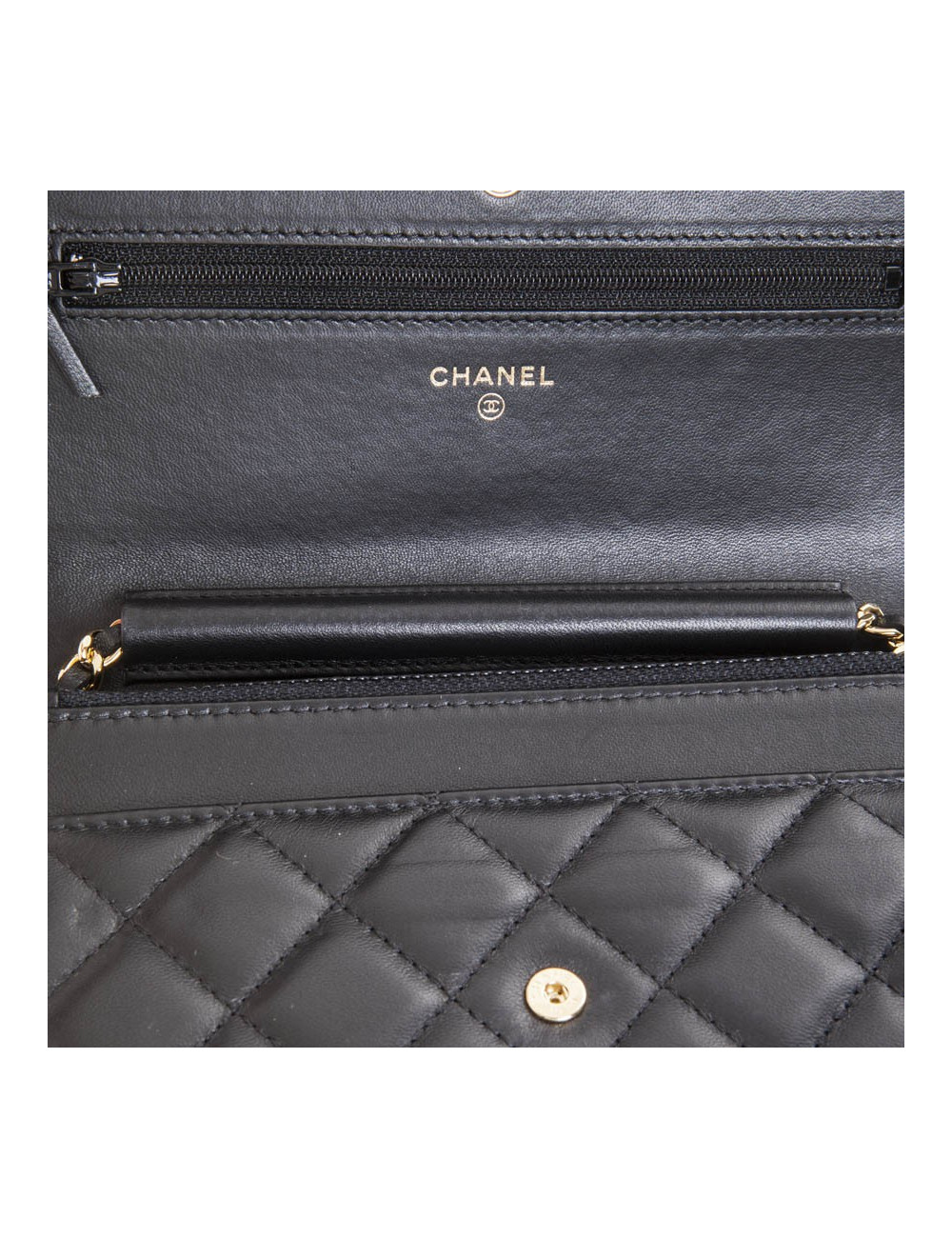 Mini sac CHANEL matelassé noir
