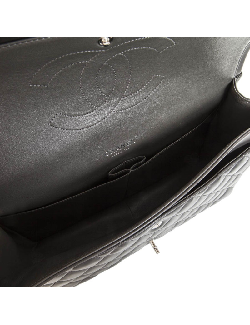 Maxi jumbo CHANEL matelassé gris foncé