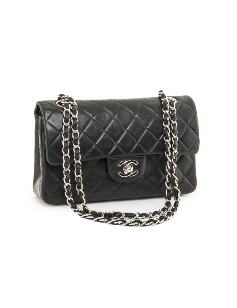 Sac timeless CHANEL cuir d'agneau lisse noir