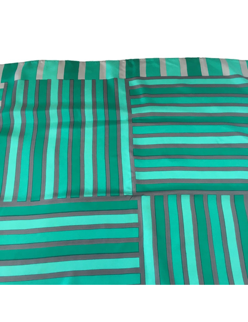 xxx Foulard YVES SAINT LAURENT en soie vert et gris