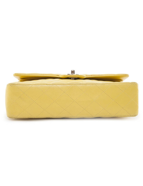 Sac timeless CHANEL cuir d'agneau lisse jaune
