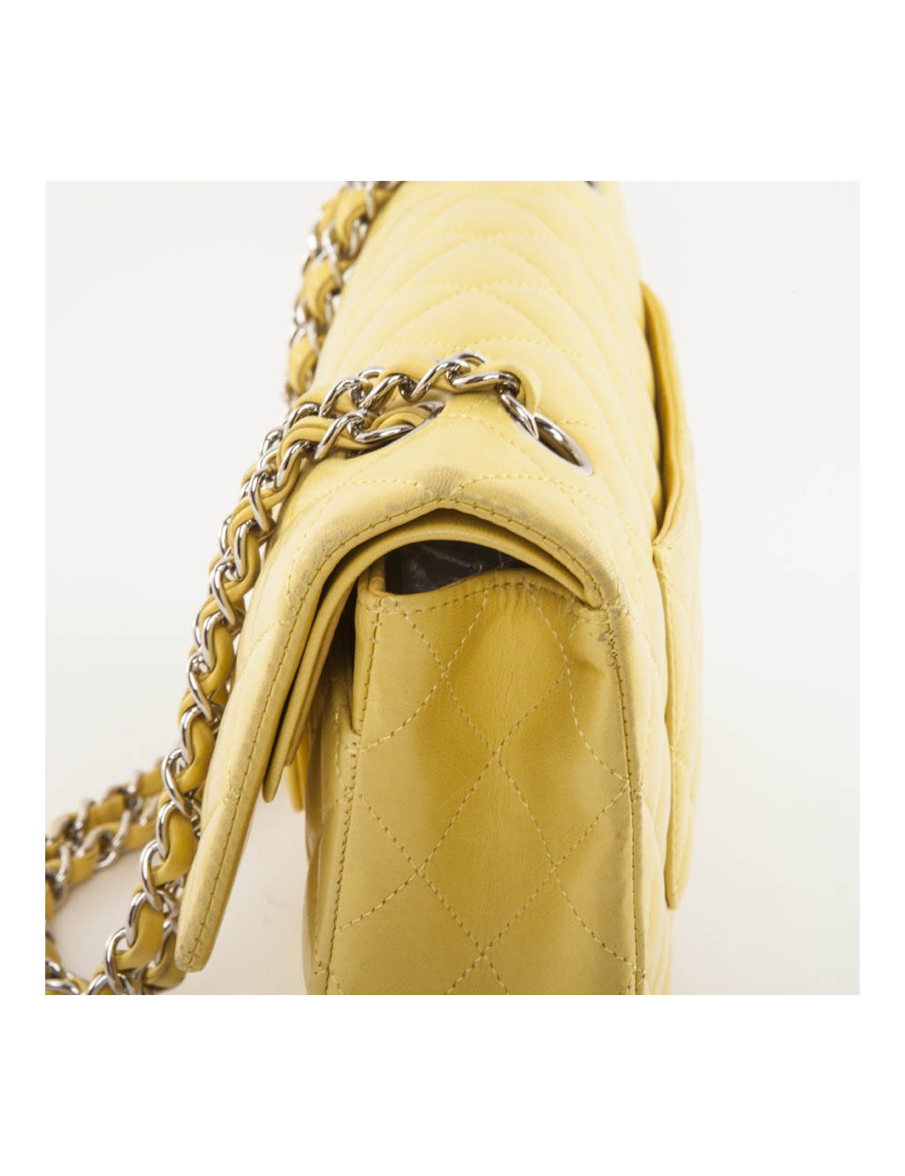 Sac timeless CHANEL cuir d'agneau lisse jaune