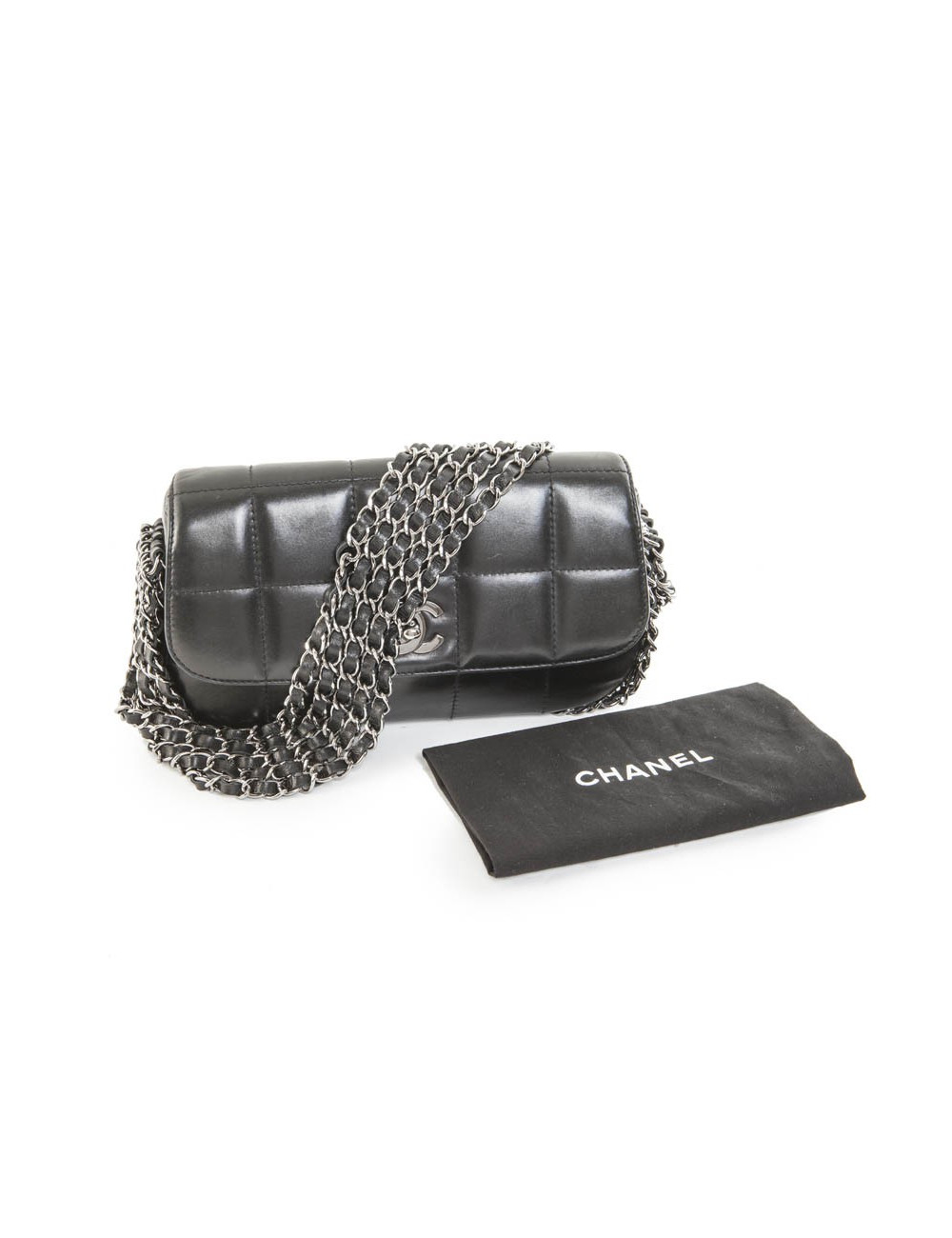 Sac CHANEL chaines et cuir matelassé noir