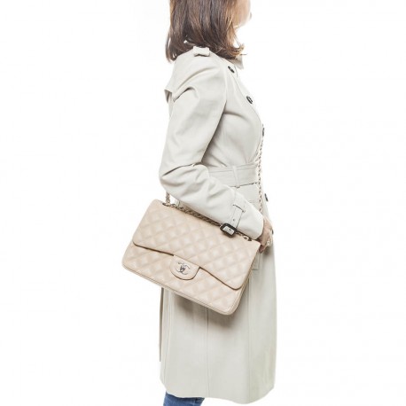 chanel handbag classic flap bag