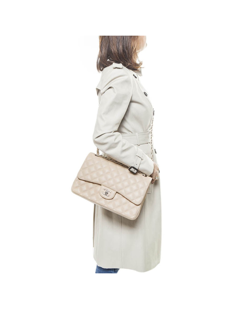 CHANEL jumbo double flap bag in beige quilted lamb leather