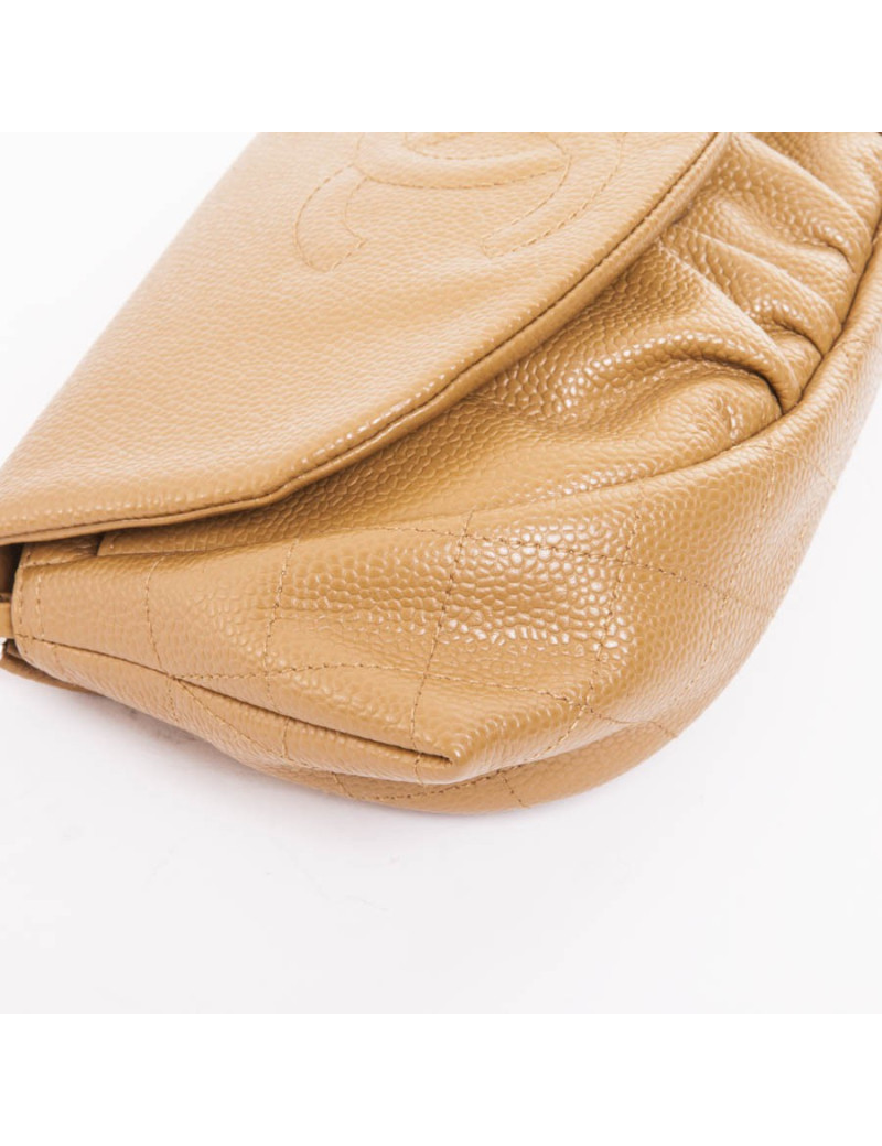 Mini sac pochette CHANEL avec longue chaine