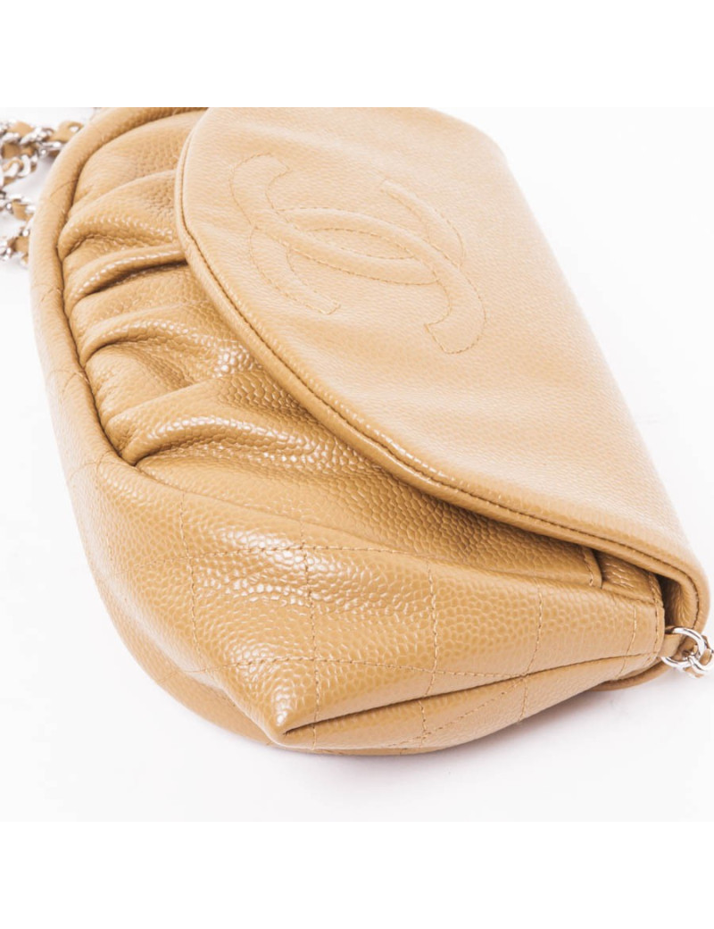 Mini sac pochette CHANEL avec longue chaine