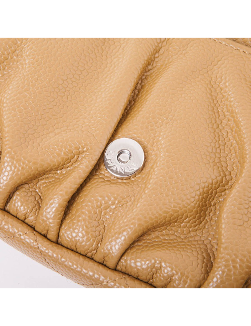 Mini sac pochette CHANEL avec longue chaine