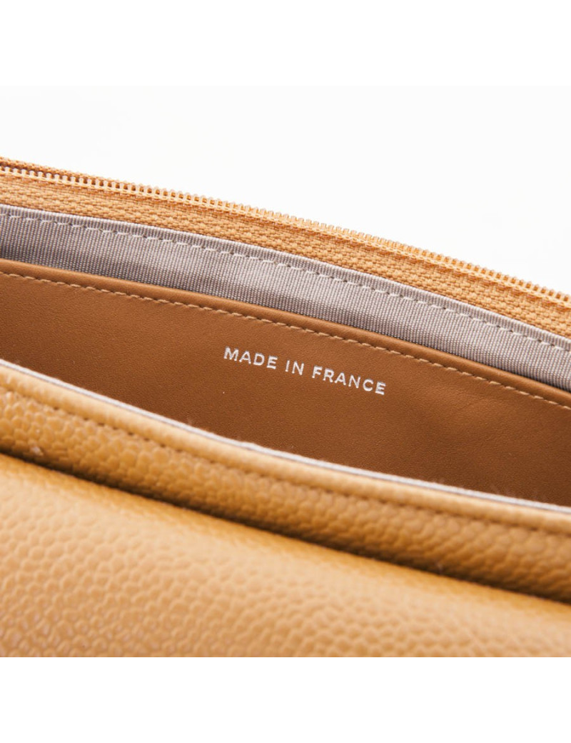 Mini sac pochette CHANEL avec longue chaine