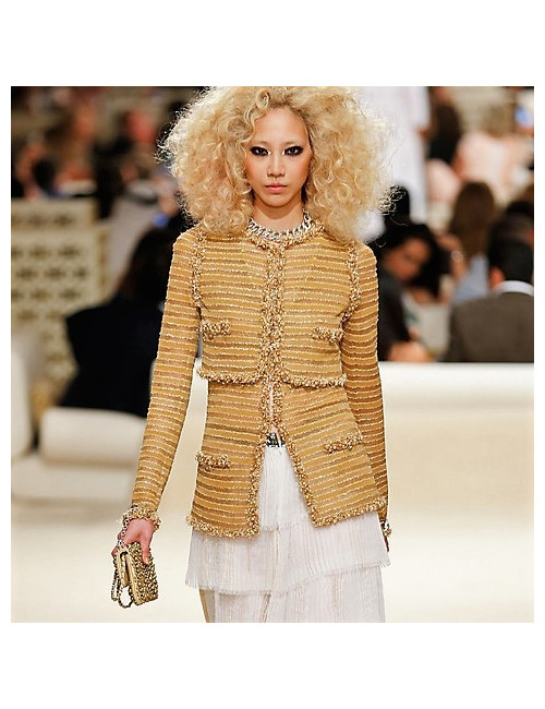 Veste courte CHANEL T 38 "Paris-Dubaï"