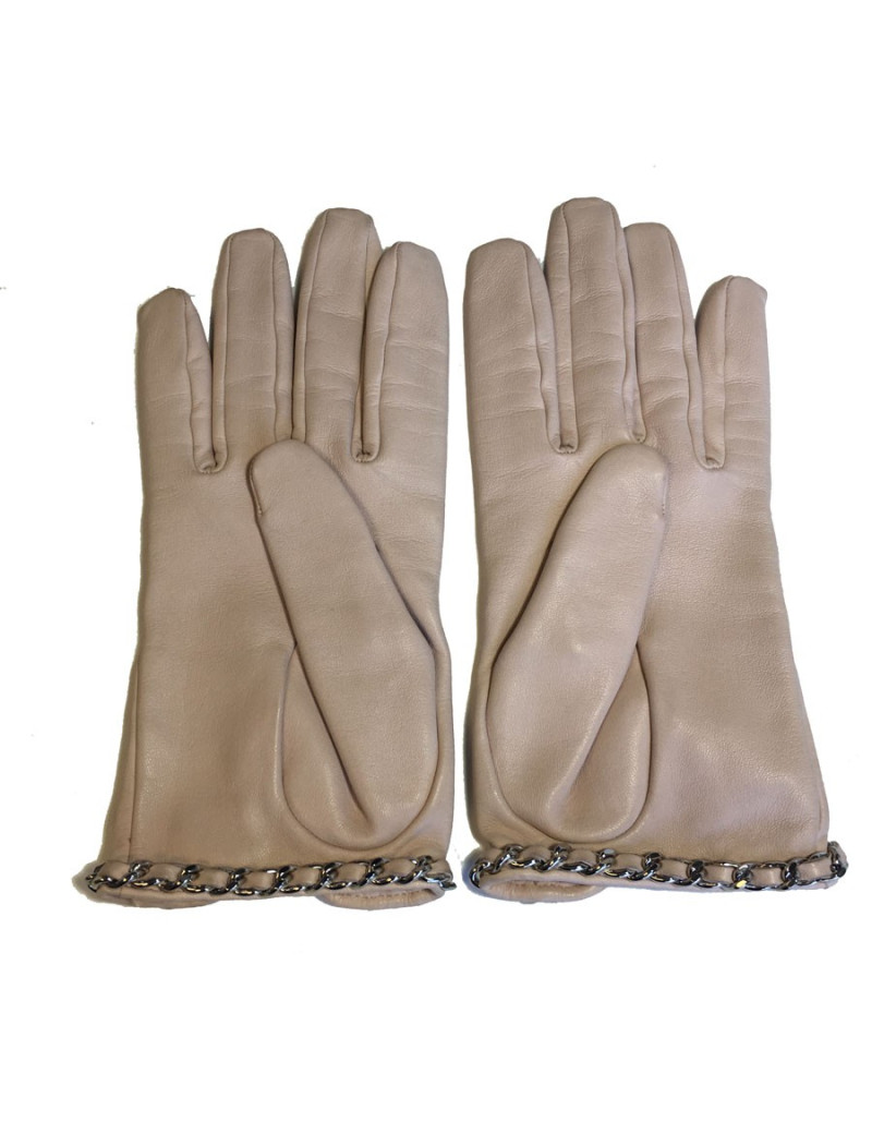 Gants CHANEL cuir d'agneau rose pâle et chaine argentée taille 8