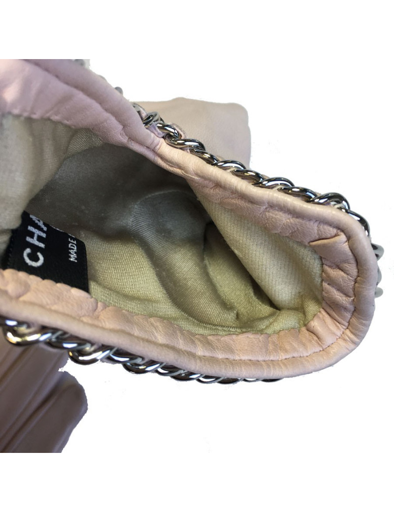 Gants CHANEL cuir d'agneau rose pâle et chaine argentée taille 8