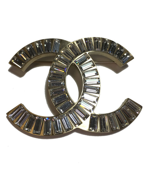 Broche CHANEL CC en strass et métal doré or pâle